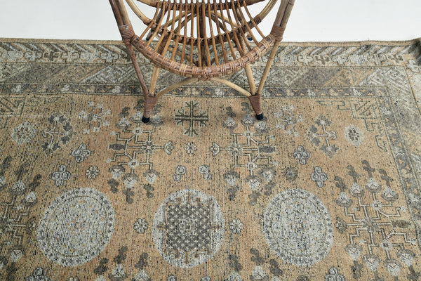 Tianshan, Domicile Collection - detailed border and fringe
