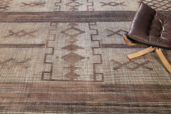 Vintage African Tuareg Mat - African handwoven - corner detail highlighting craftsmanship [#67]