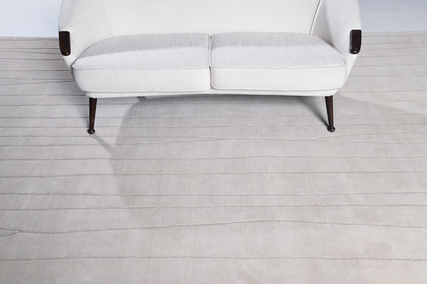 SÃ¤de.01 by Jenni Lauri, Ivory - detailed border and fringe