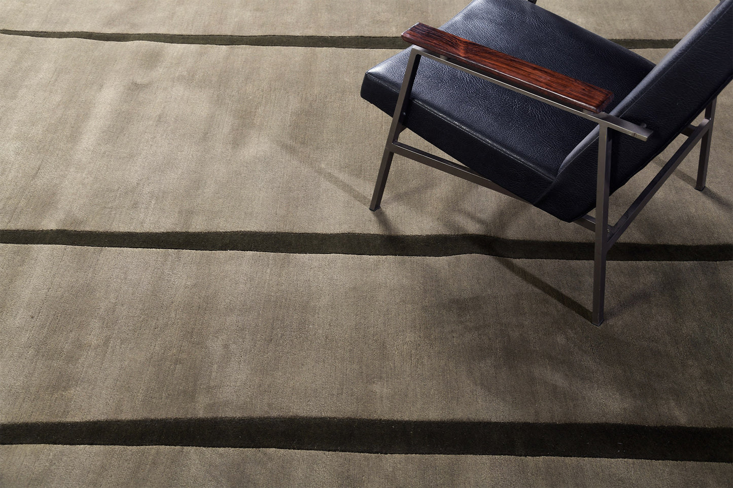 Hän.02 by Jenni Lauri