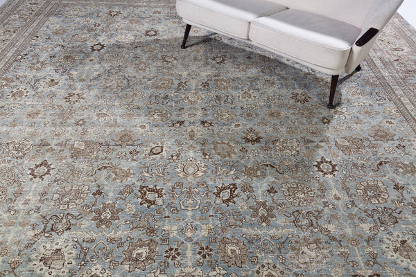 Antique Persian Tabriz - close-up of weave texture and pile [#20]