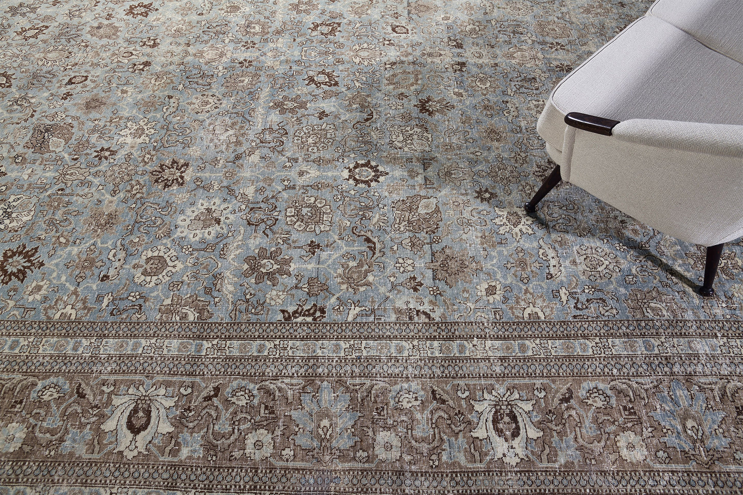 Antique Persian Tabriz - detailed border and fringe [#20]