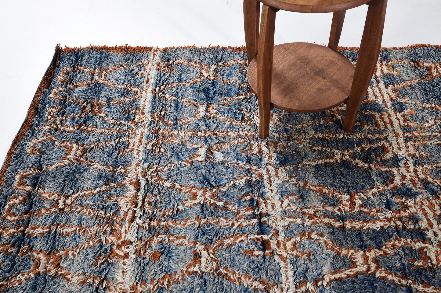 Vintage Moroccan Beni M'Guild - handwoven in Morocco - detailed border and fringe [#1]