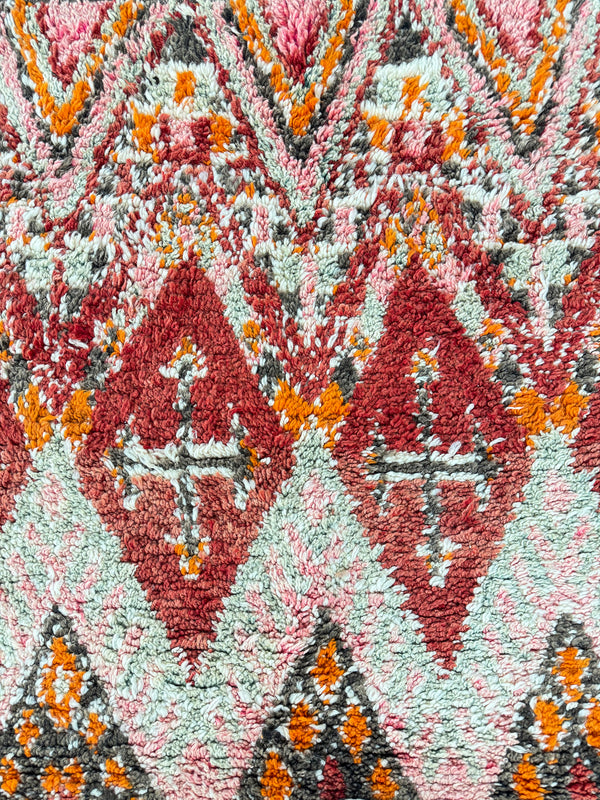 Vintage Moroccan Beni M'Guild - handwoven in Morocco - detailed border and fringe [#4]