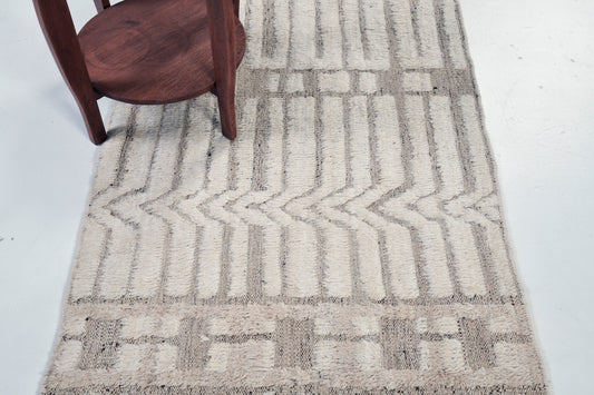 Tala Runner, Atlas Collection, Ivory Silver