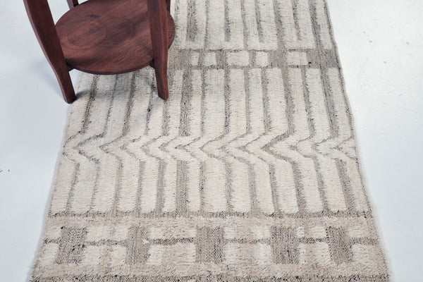Tala Runner, Atlas Collection, Ivory Silver