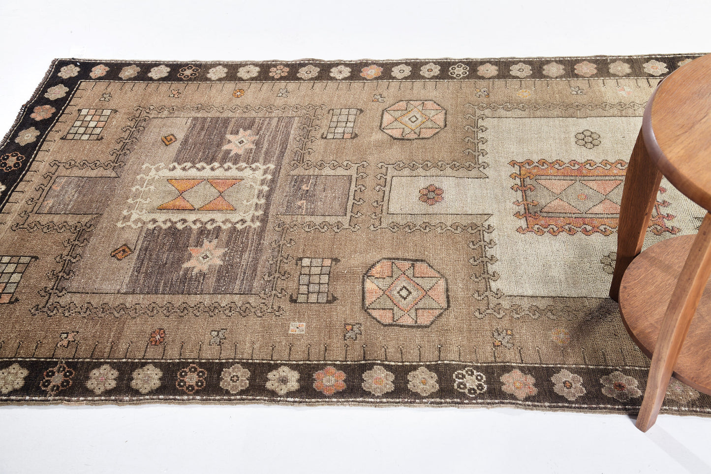 Vintage Turkish Kars Runner - narrow runner, hand-knotted in Turkey - close-up of weave texture and pile [#8]