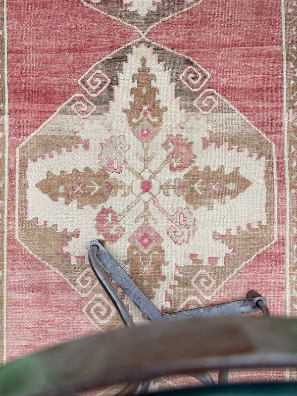Vintage Turkish Konya Runner - narrow runner, hand-knotted in Turkey - close-up of weave texture and pile [#2]