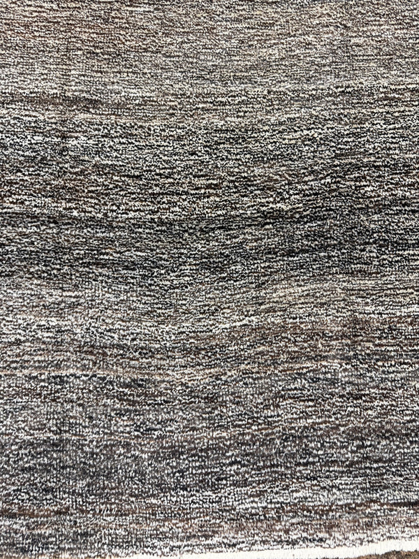 Vintage Turkish Yoruk Konya - hand-knotted in Turkey - detailed border and fringe