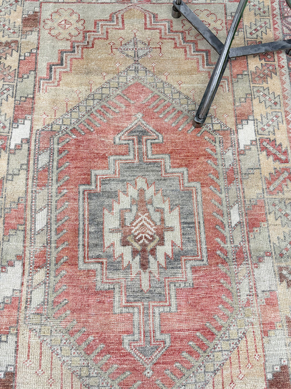 Vintage Turkish Anadol - hand-knotted in Turkey - overhead flat lay view