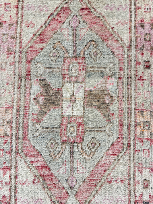 Antique Turkish Oushak Fertek