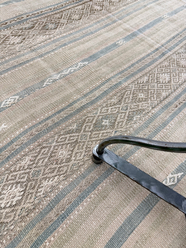 Vintage Turkish Jijim - hand-knotted in Turkey - detailed border and fringe [#1]