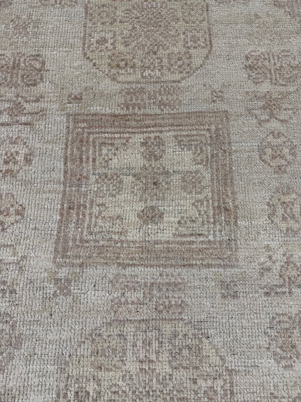 Idrumra, Domicile Collection, White Clay