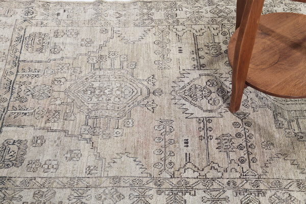 Bidjar Runner, Domicile Collection - narrow runner - close-up of weave texture and pile [#6]