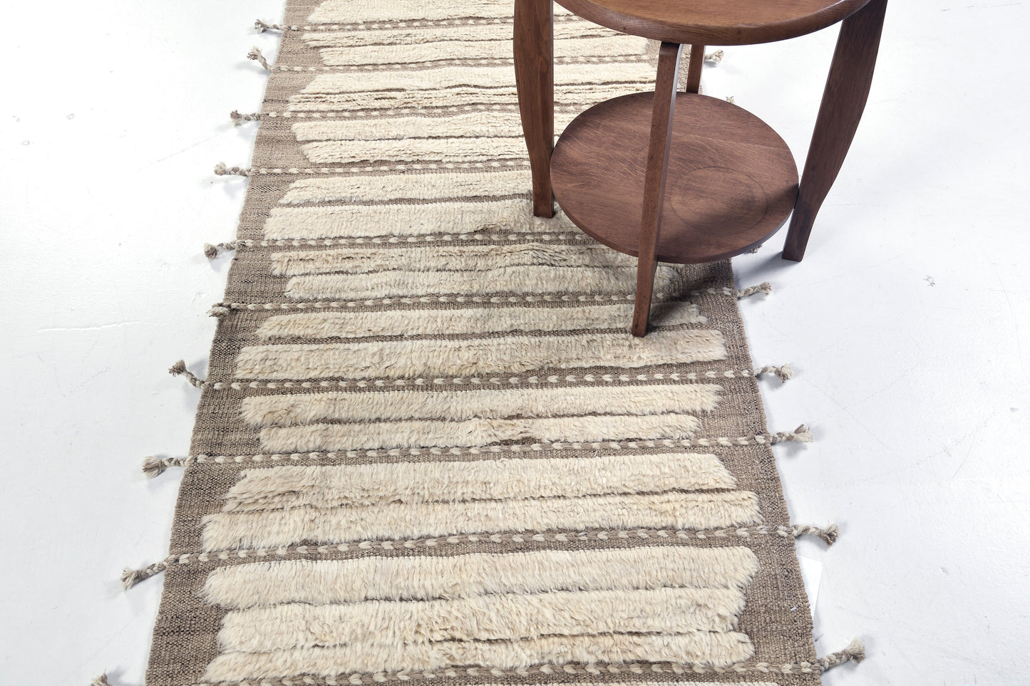 Abrolhos Runner, Haute Bohemian, Ivory Wheat
