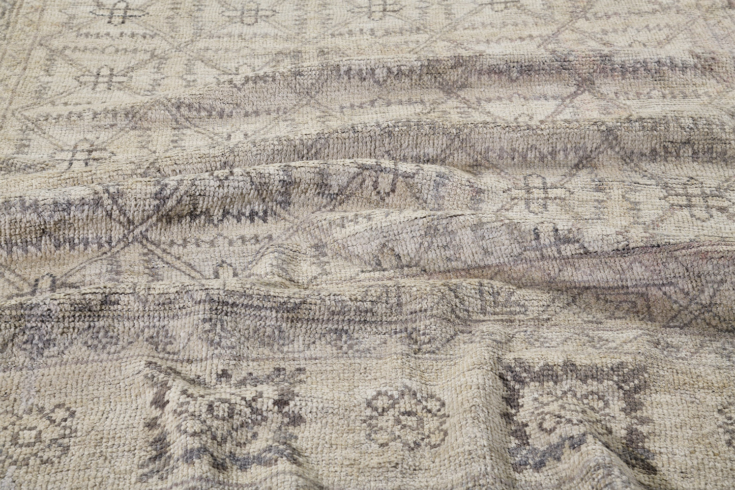Hazar, Domicile Collection, Pale Earth - reverse side showing construction [#1]
