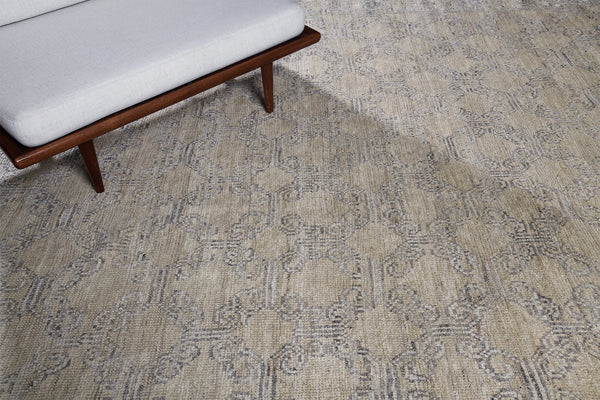 Pamirs, Domicile Collection, Rose Fade - detailed border and fringe