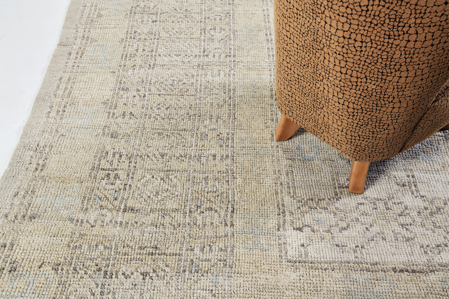 Lopnor, Domicile Collection, Spring Rose - close-up of weave texture and pile
