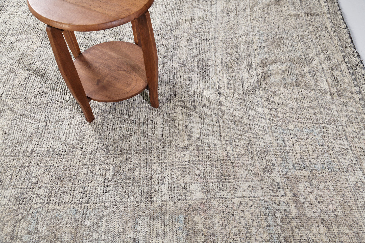 Hazar, Domicile Collection, Pale Earth - detailed border and fringe [#2]