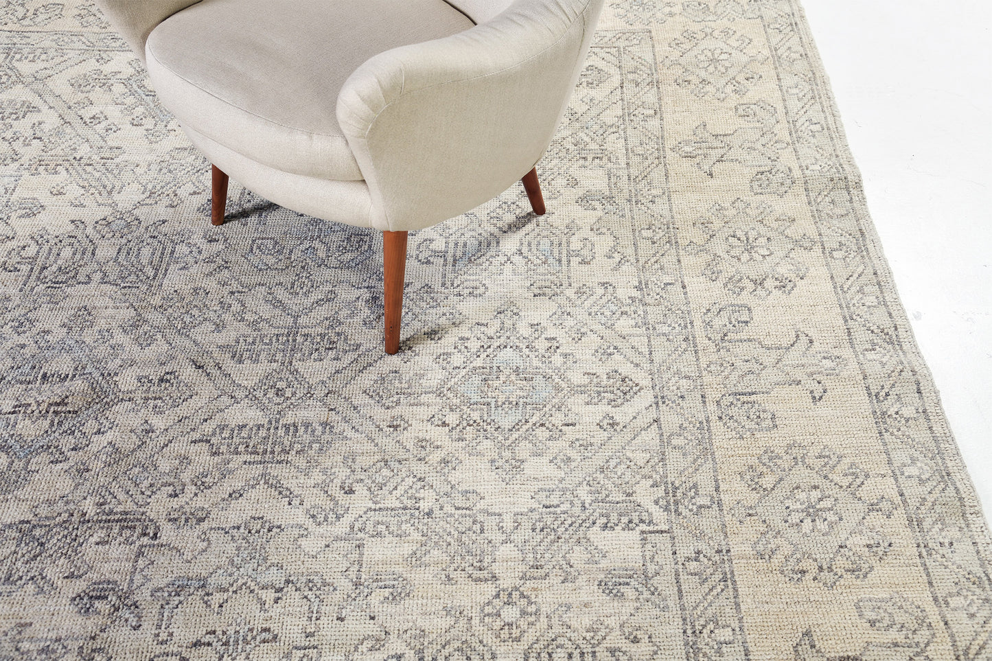 Oushak PQ3, Domicile Collection