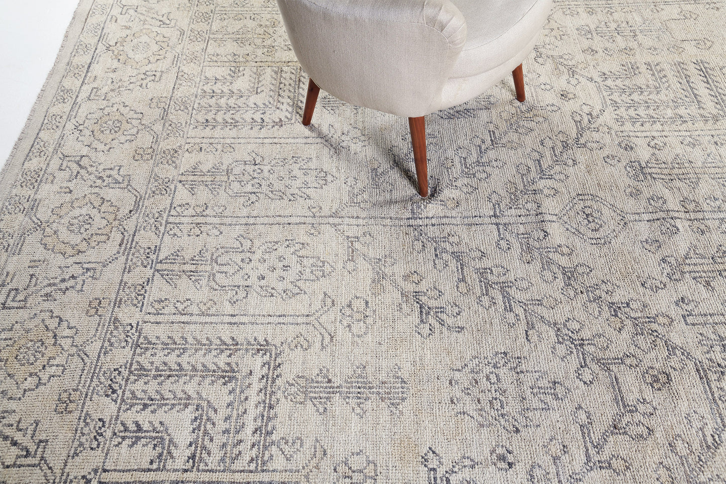 Minoo, Domicile Collection