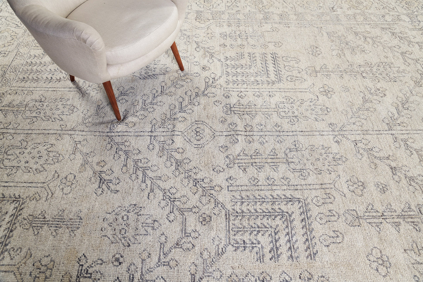 Minoo, Domicile Collection