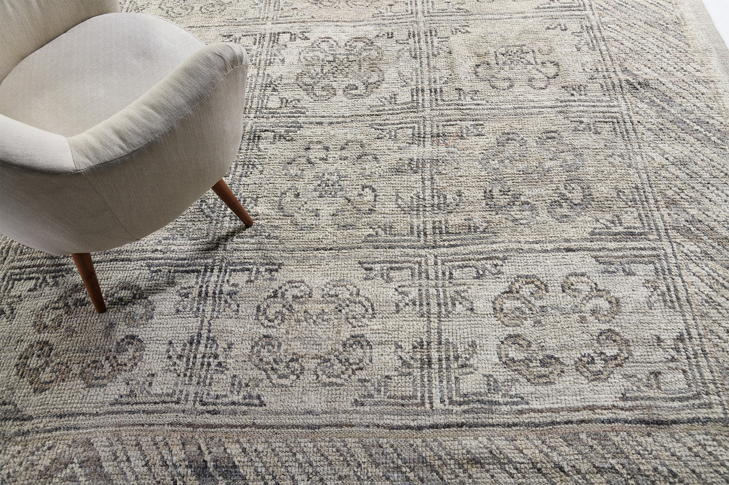 Delpzir, Domicile Collection, Ivory Umbra - styled in room setting