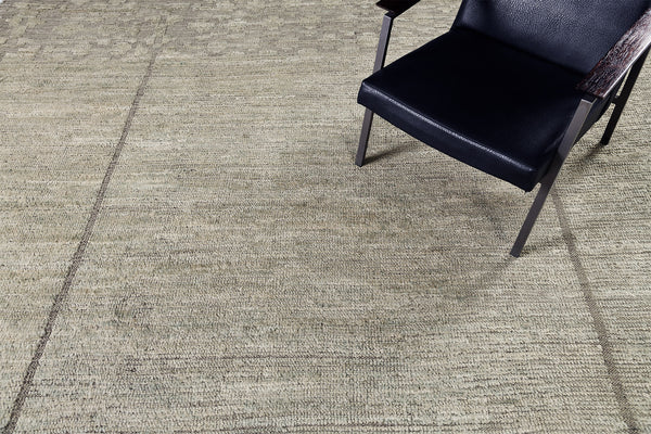 Udad, Nomad Collection, Natural - styled in room setting
