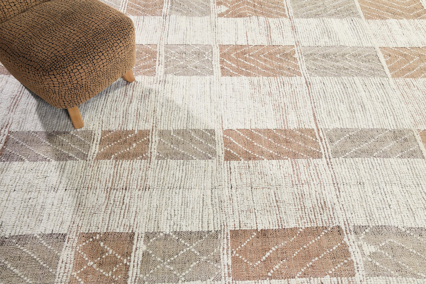 Tavsot, Nomad Collection, Natural Rust - full length showing color variation