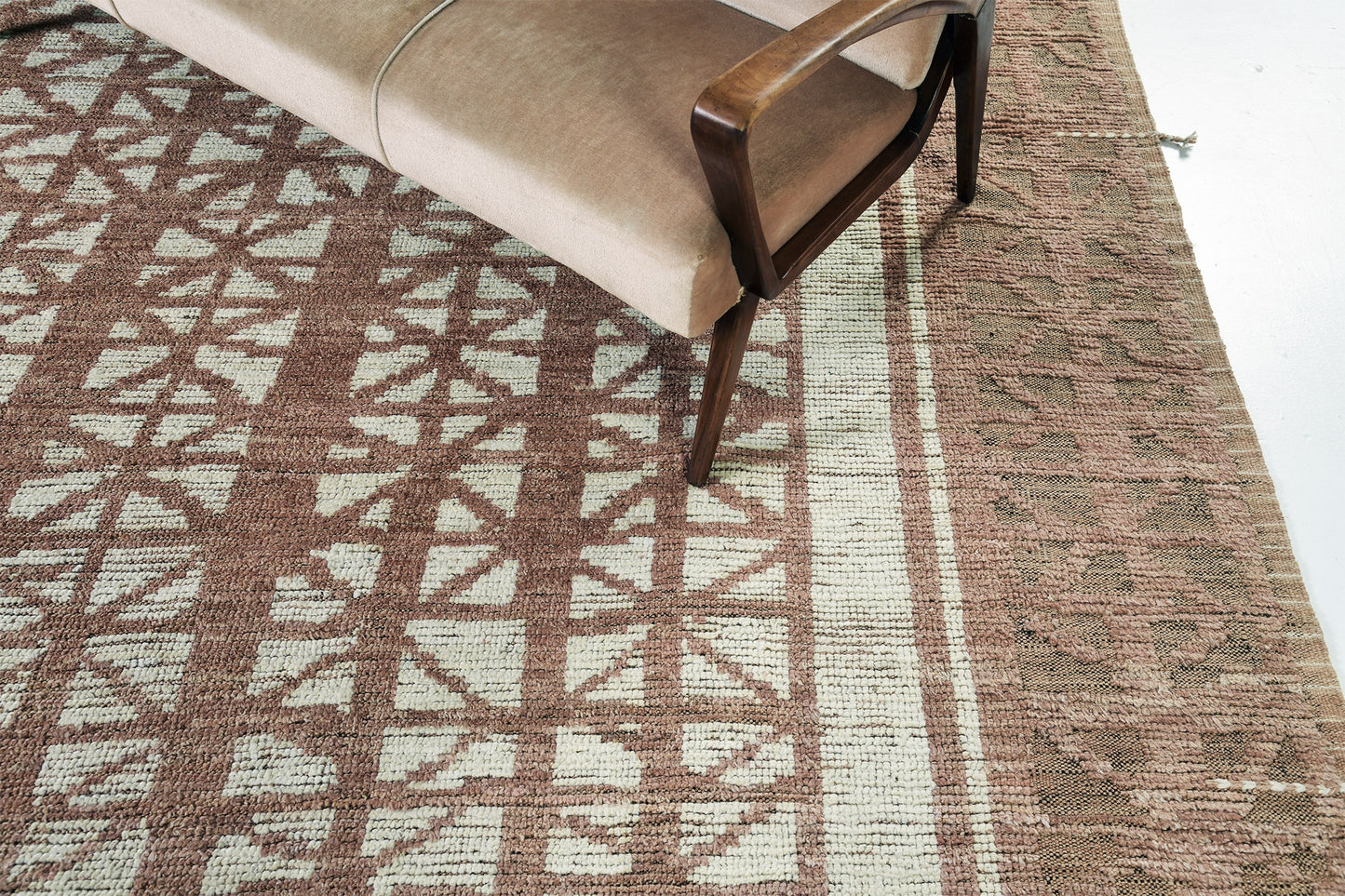 Hoopo, Nomad Collection, Light Rust - detailed border and fringe