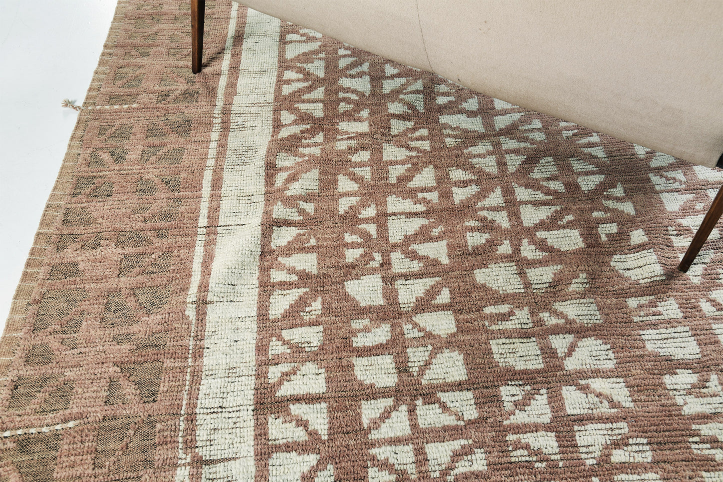 Hoopo, Nomad Collection, Light Rust - close-up of weave texture and pile