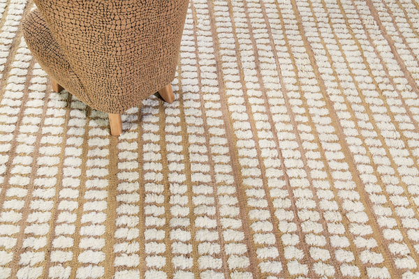 Barguzin, Haute Bohemian, Ivory Rose - close-up of weave texture and pile