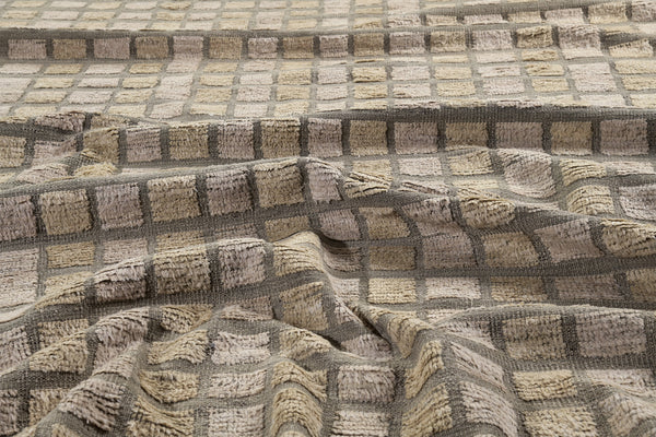 Lumiyy, Kust Collection, Soft Gold - styled in room setting