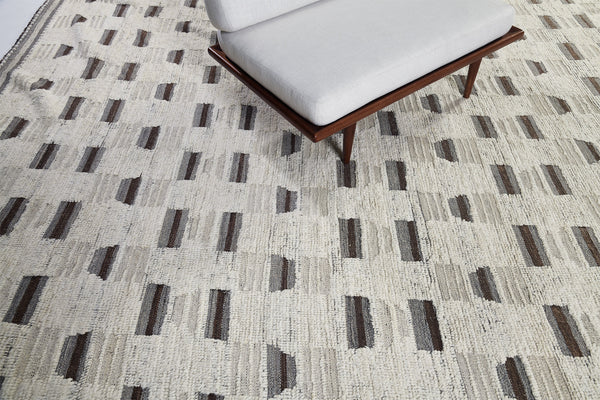Fisilda, Nomad Collection, Ivory Natural - close-up of weave texture and pile [#4]