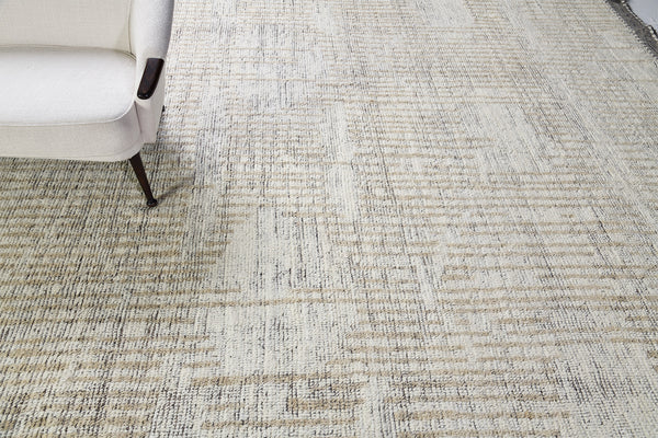 Carcal, Haute Bohemian, Ivory Natural - full length showing color variation