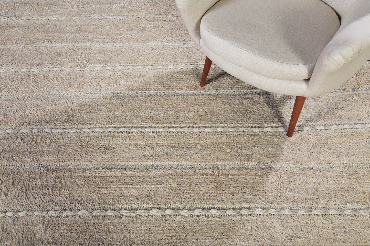 Abrolhos, Haute Bohemian, Wheat - close-up of weave texture and pile [#4]