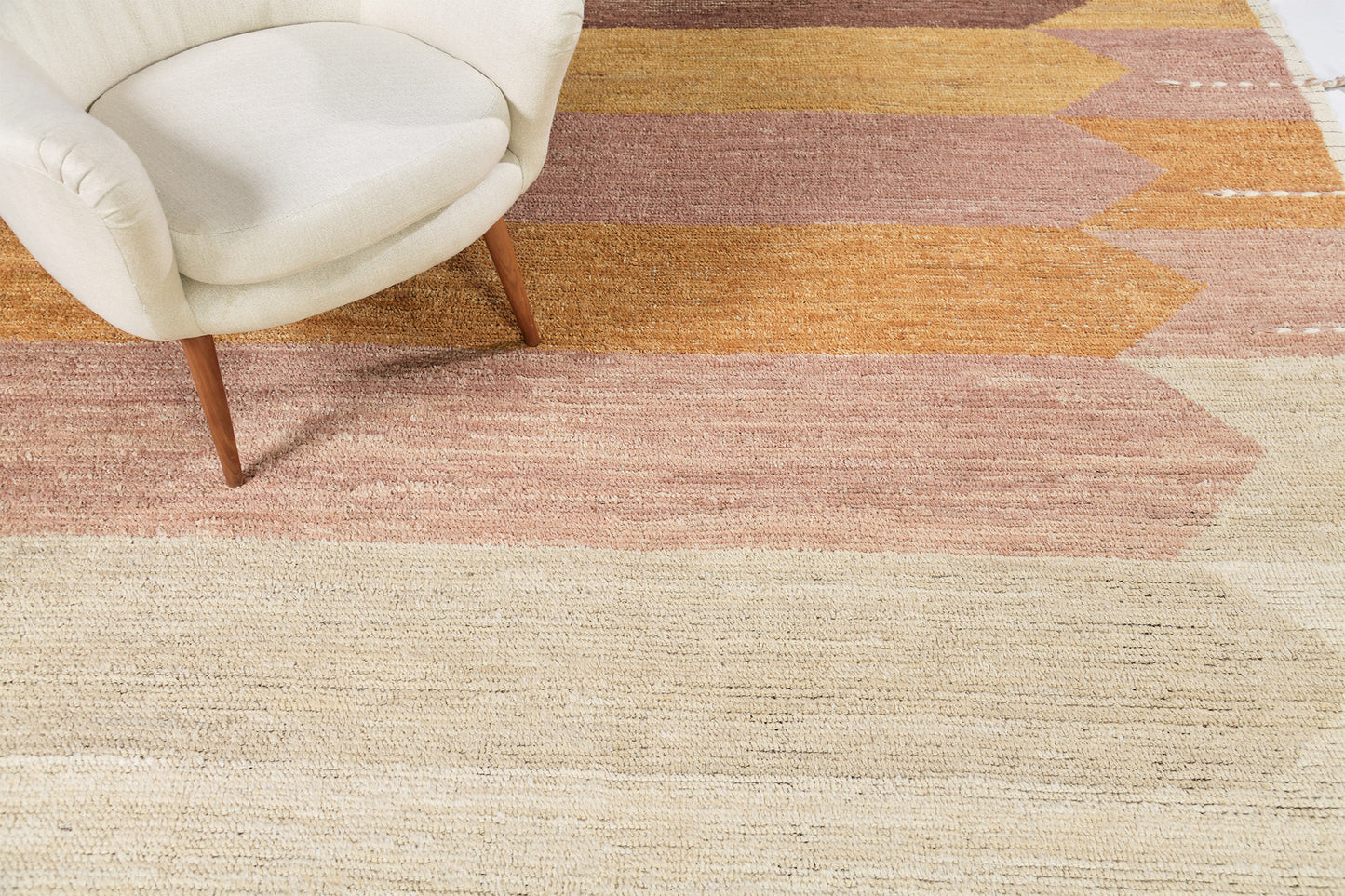 Motala, Kust Collection, Sunset - close-up of weave texture and pile