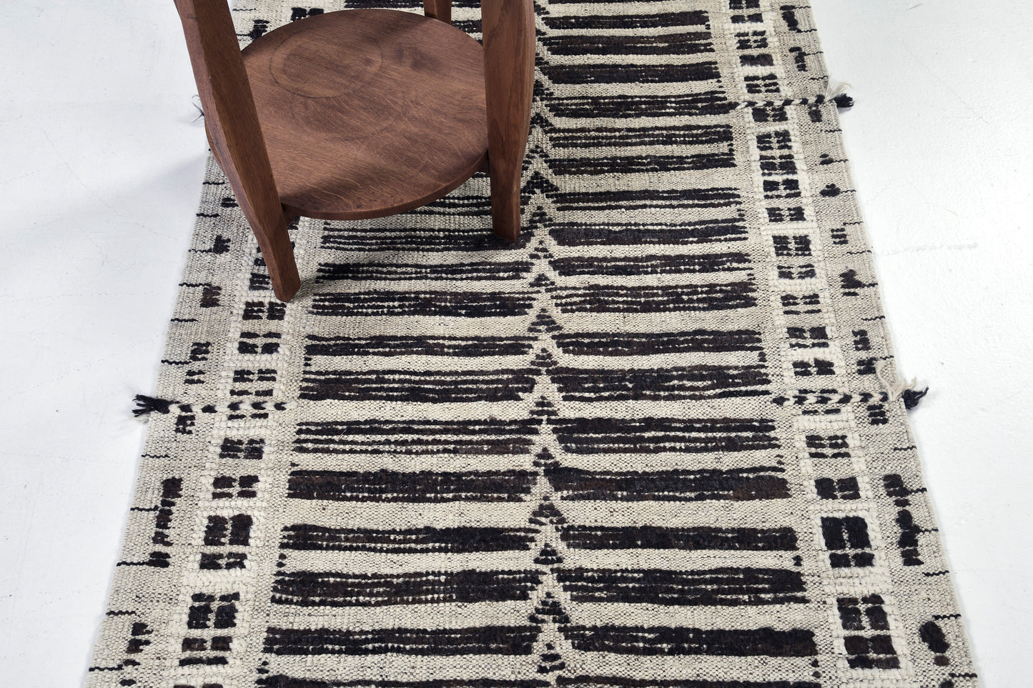 Tala Runner Seasons, Atlas Collection, Ivory Brown