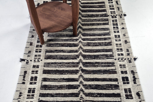 Tala Runner Seasons, Atlas Collection, Ivory Brown