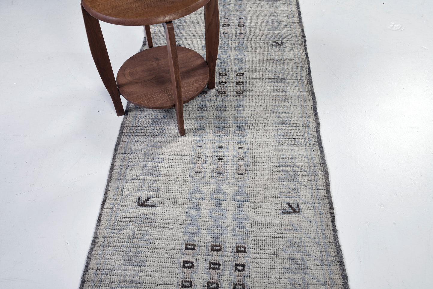 Kazak Runner Seasons, Domicile Collection