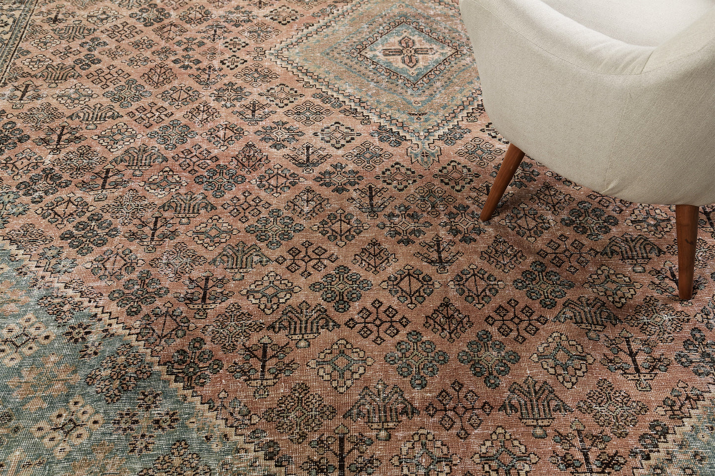 Antique Persian Joshegan - close-up of weave texture and pile [#2]