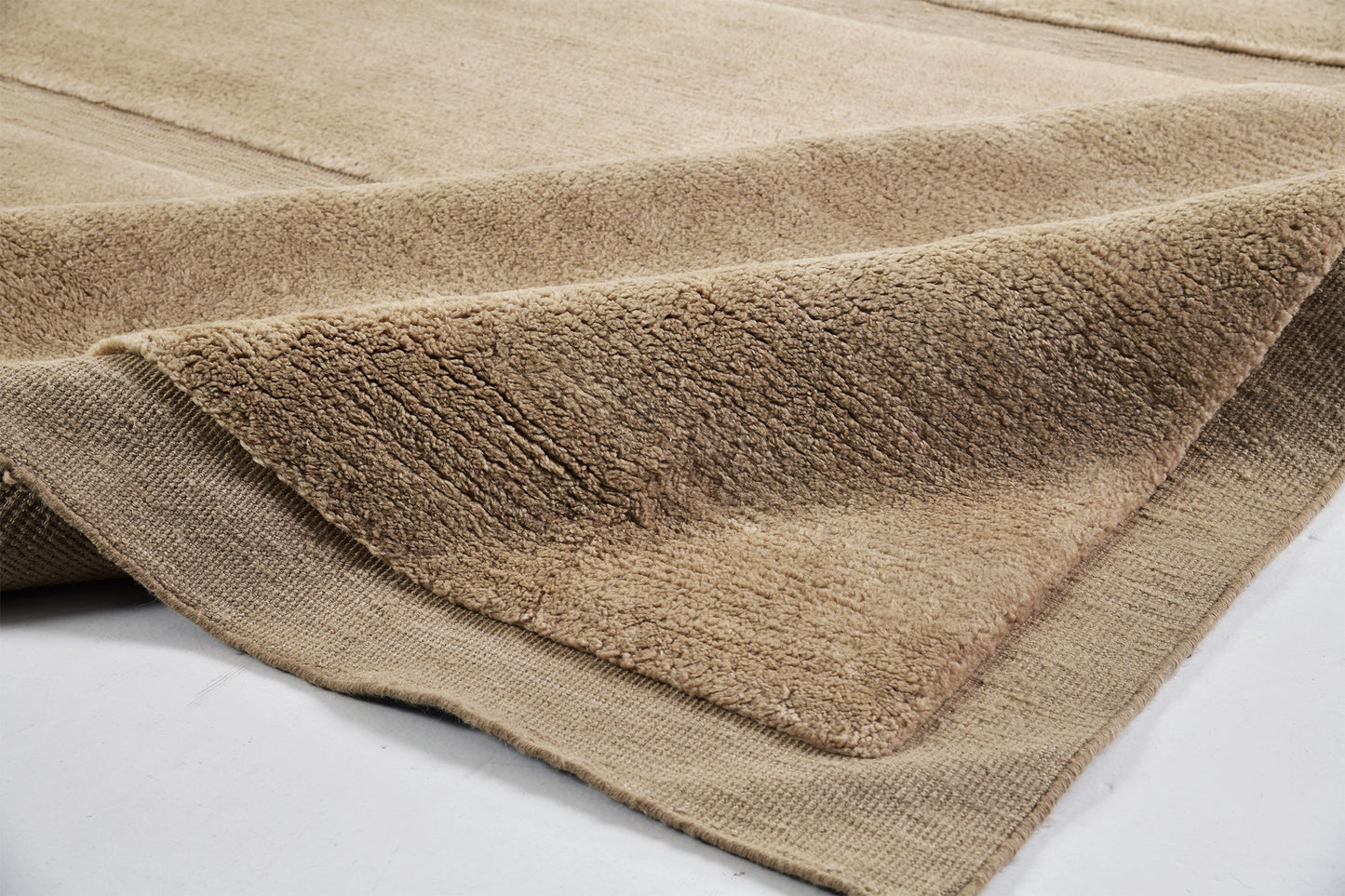 Lumi.02 by Jenni Lauri, Clay 2