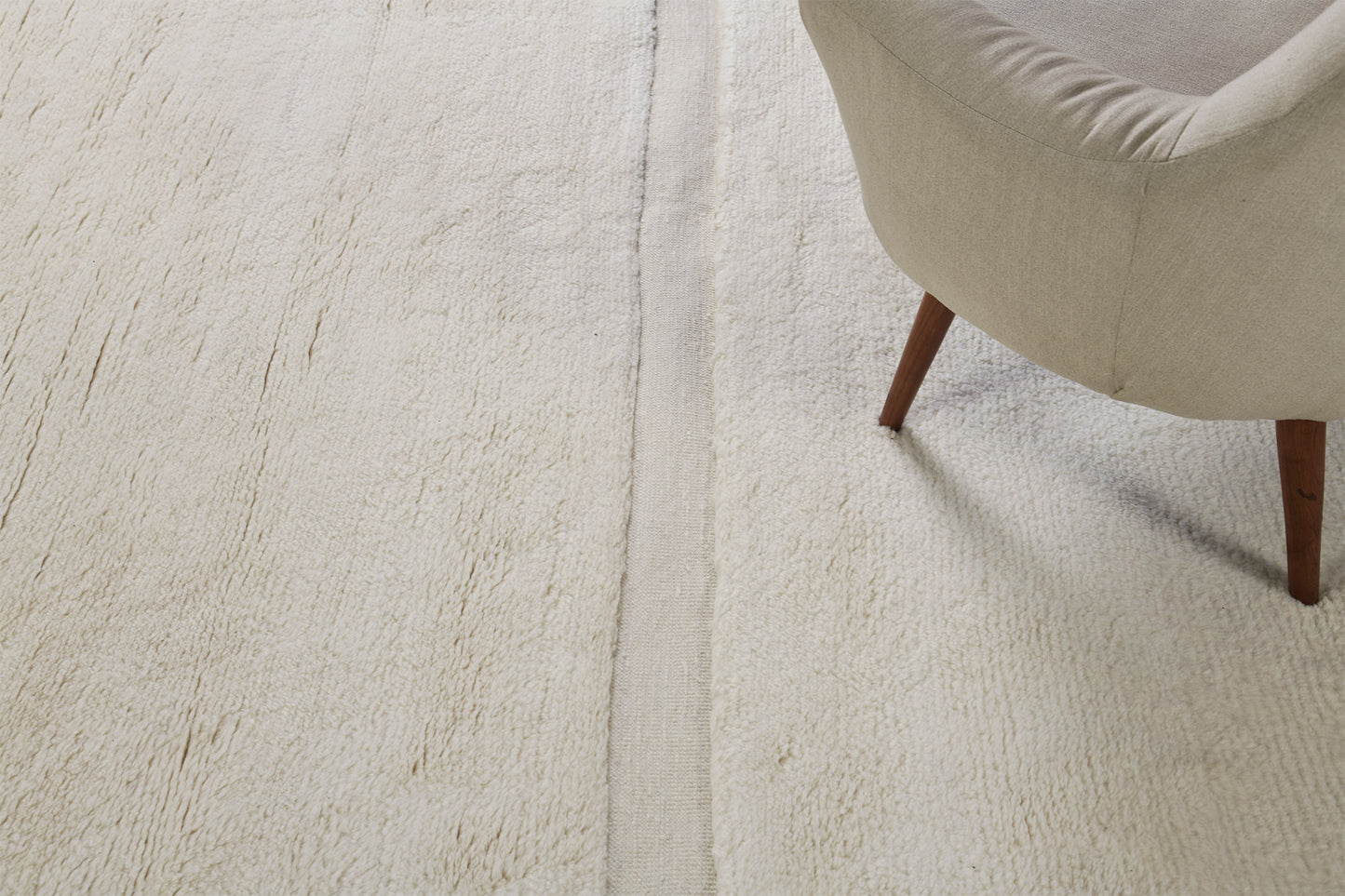 Lumi.01 by Jenni Lauri, White