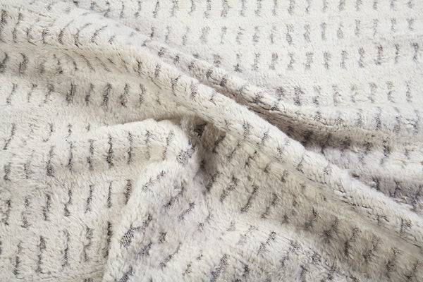 Barguzin Runner, Haute Bohemian, Ivory