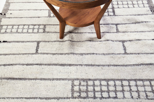 Katabatic Runner, Haute Bohemian, Ivory Silver