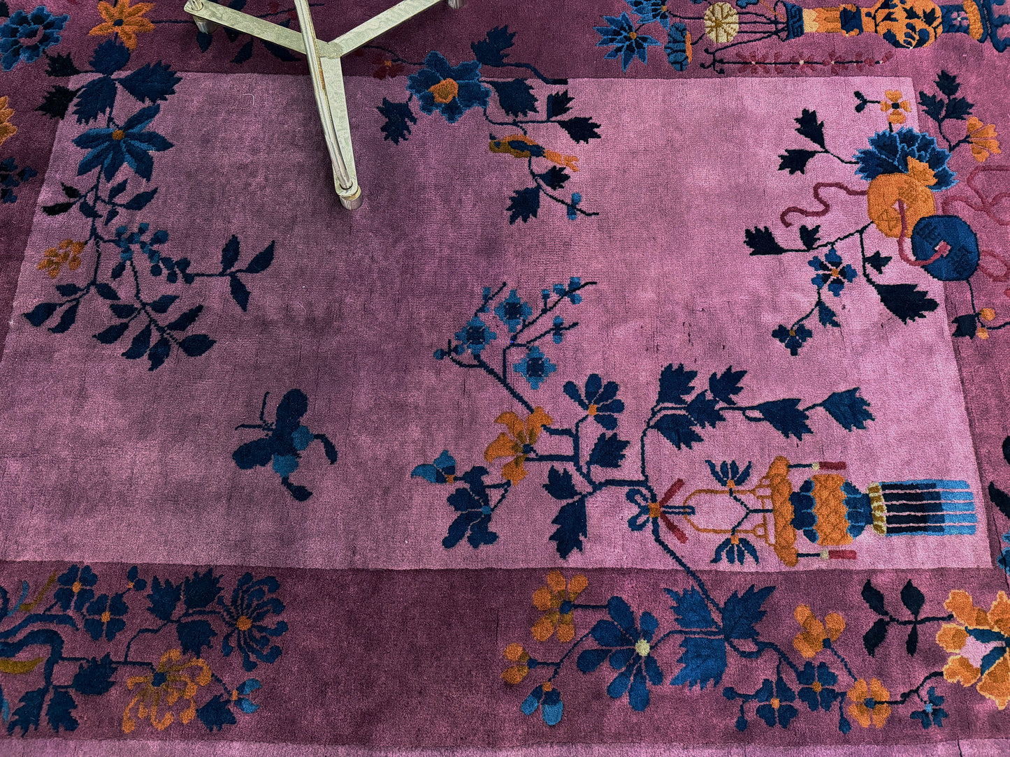Antique Chinese Art Deco - hand-knotted in China - close-up of weave texture and pile [#2]