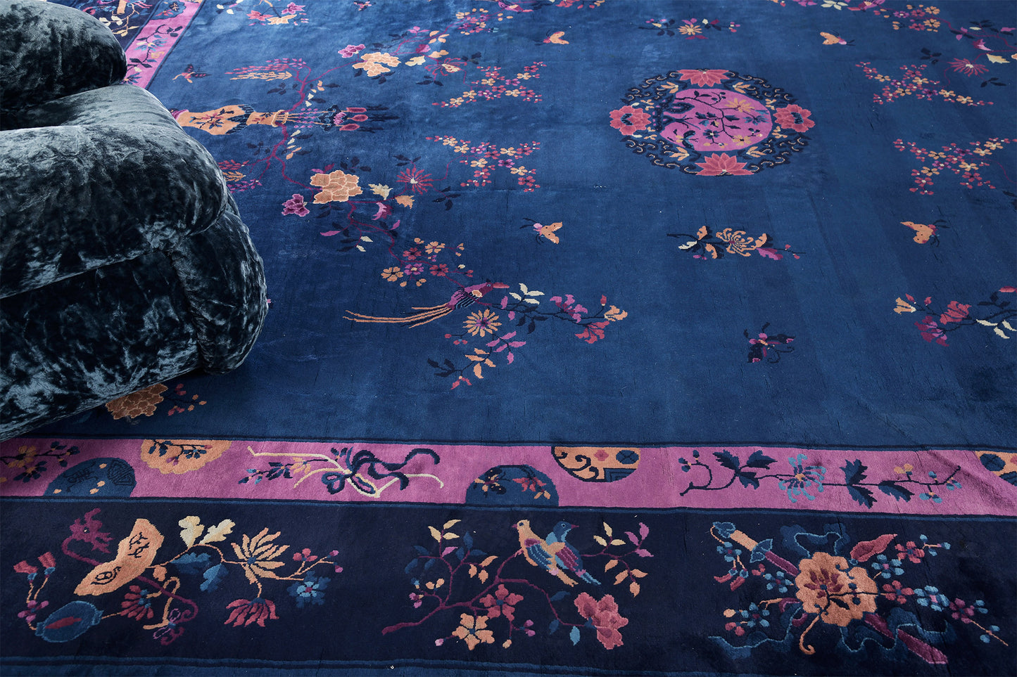 Antique Chinese Art Deco - hand-knotted in China - close-up of weave texture and pile [#3]