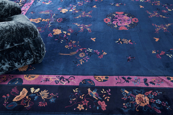 Antique Chinese Art Deco - hand-knotted in China - close-up of weave texture and pile [#3]