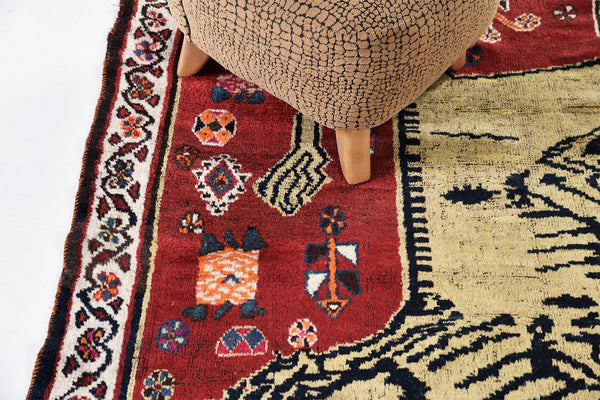 Antique Persian Ghashghaei "Lion Rug" - close-up of weave texture and pile