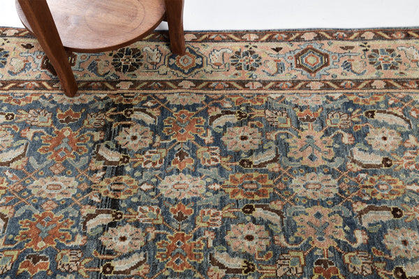 Antique Persian Bidjar Herati Runner - narrow runner - close-up of weave texture and pile